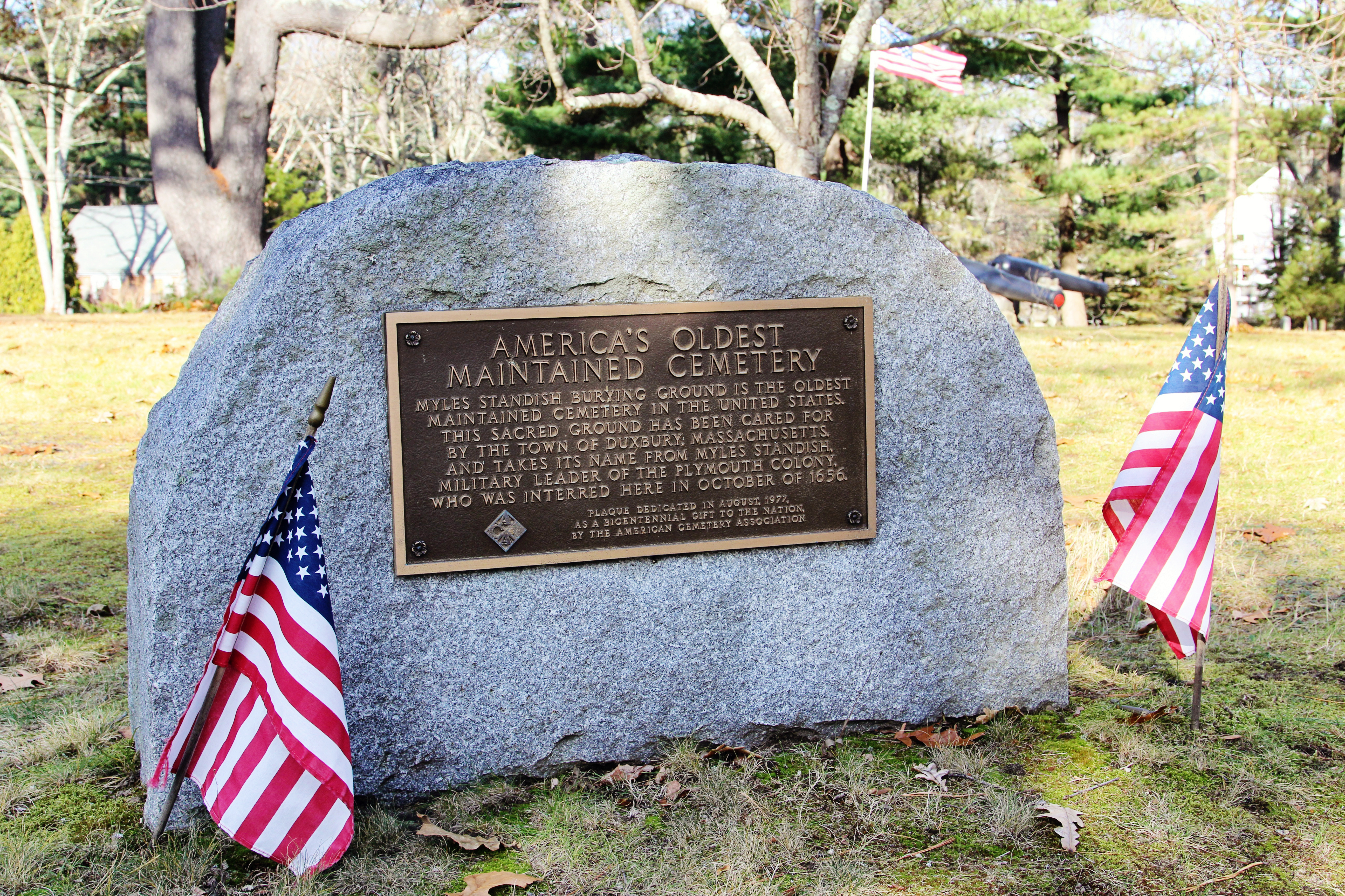 PC: http://www.yankeemagazine.com/wp-content/uploads/2014/12/dc-oldest-cemetery-rock-6.jpg